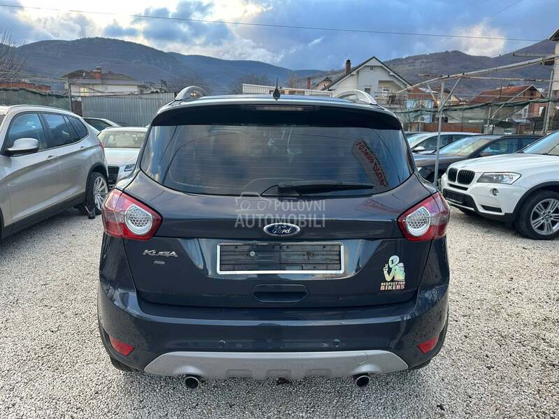 Ford Kuga 