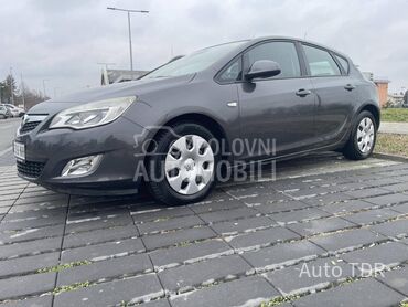 Opel Astra J 1.3 CDTI