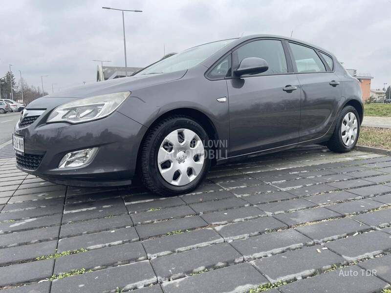 Opel Astra J 1.3 CDTI