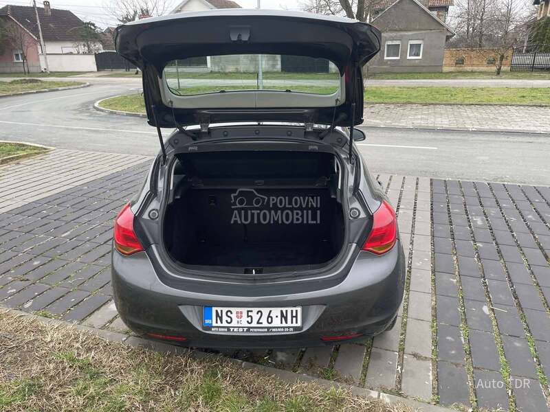 Opel Astra J 1.3 CDTI