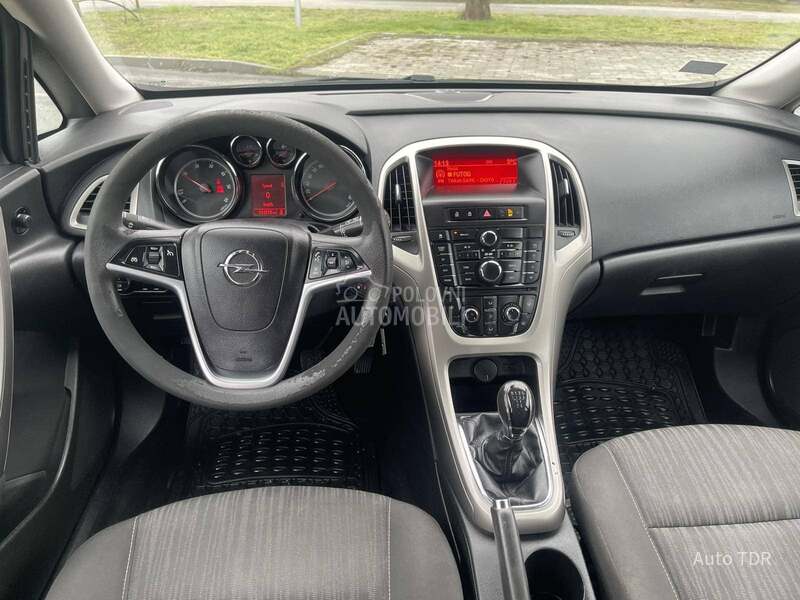 Opel Astra J 1.3 CDTI