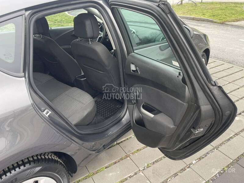 Opel Astra J 1.3 CDTI