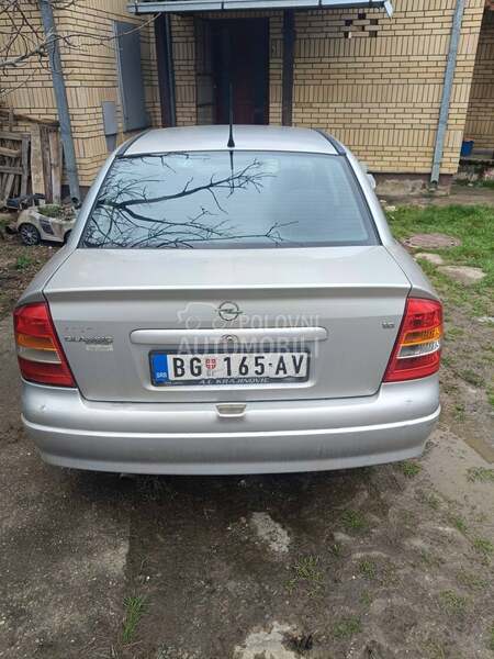 Opel Astra G 