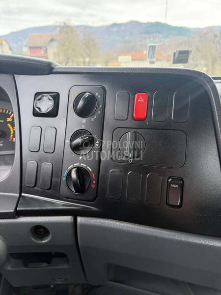 Mercedes Benz Atego 1222