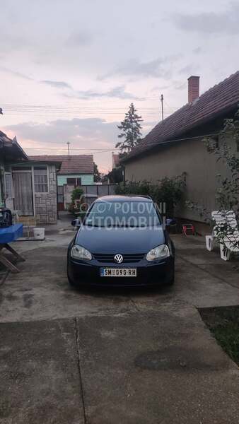 Volkswagen Golf 5 bkc