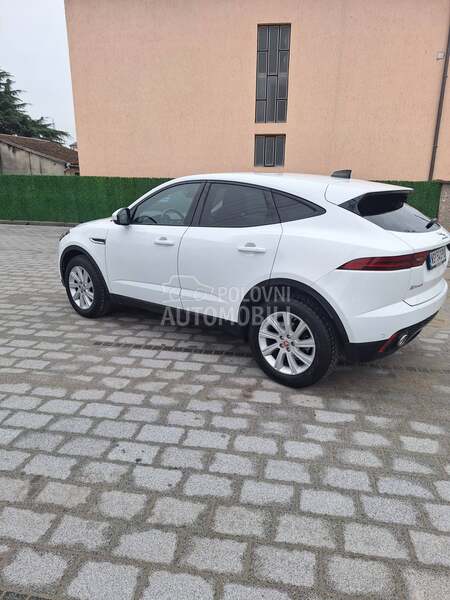 Jaguar E-Pace D180  AWD