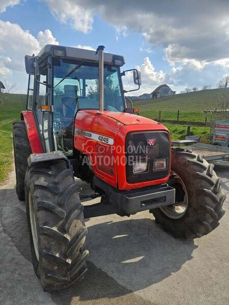 Massey Ferguson 4245