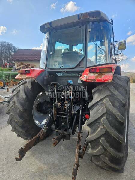 Massey Ferguson 4245