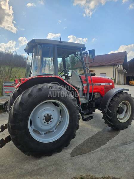 Massey Ferguson 4245