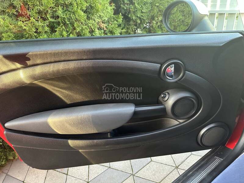 MINI Cooper 1.6 hdi