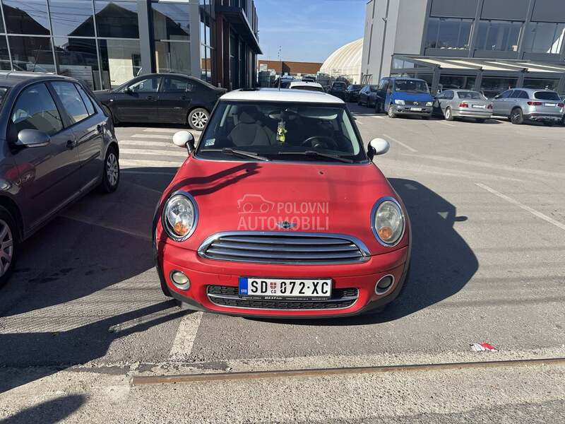 MINI Cooper 1.6 hdi