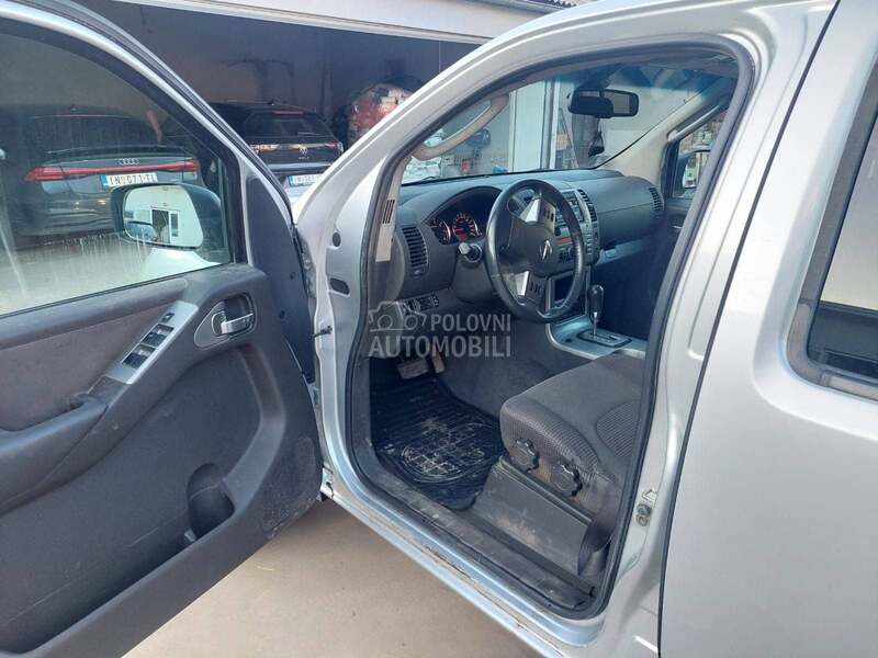 Nissan Pathfinder 