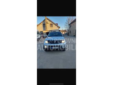 Nissan Pathfinder 