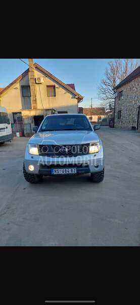 Nissan Pathfinder 
