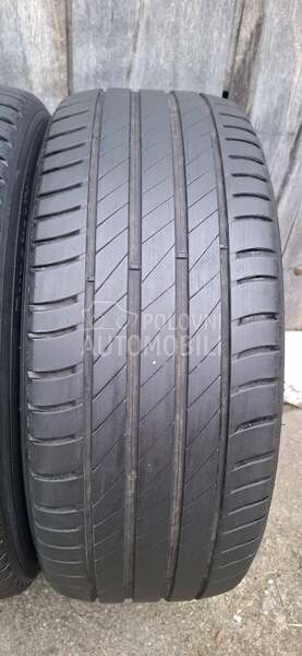 Kleber 215/50 R17 Letnja