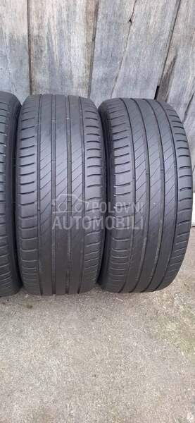 Kleber 215/50 R17 Letnja