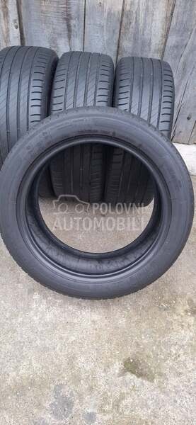 Kleber 215/50 R17 Letnja