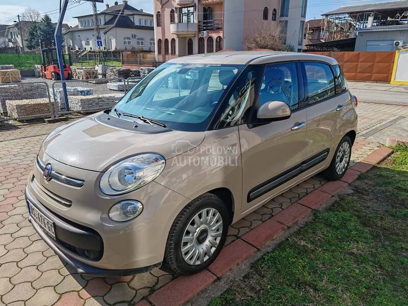 Fiat 500L 1368