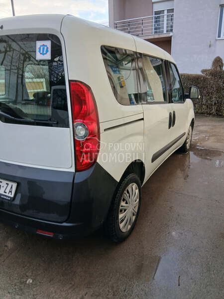 Opel Combo 1.6
