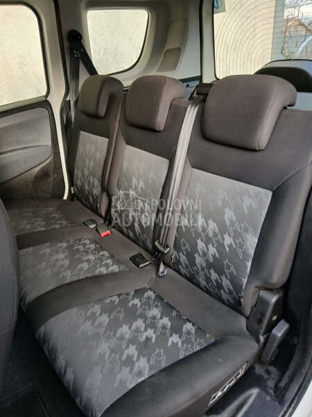 Opel Combo 1.6