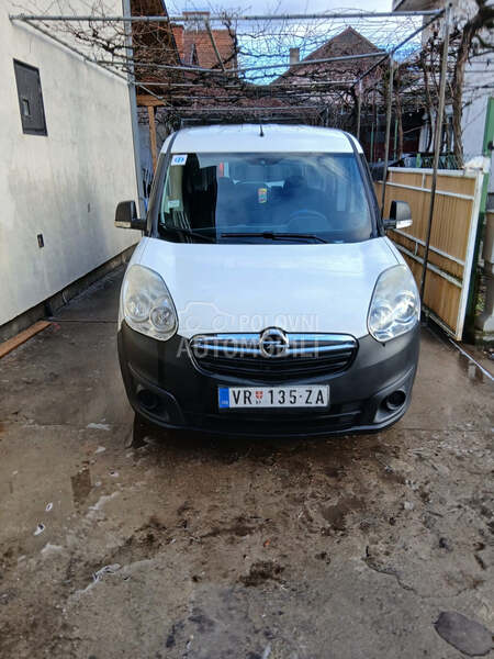 Opel Combo 1.6