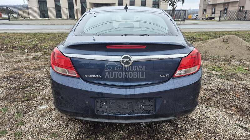 Opel Insignia 2.0cdti