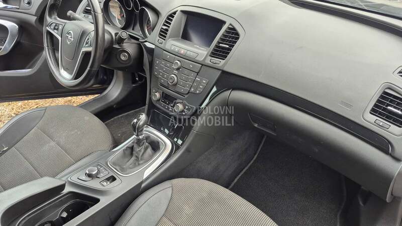 Opel Insignia 2.0cdti