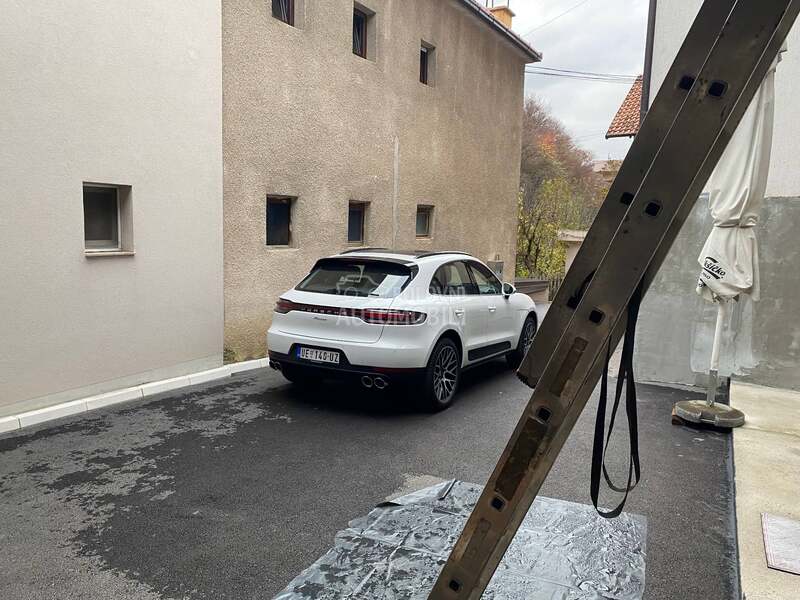 Porsche Macan 2.0.