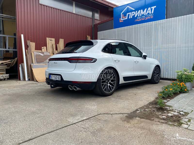 Porsche Macan 2.0.