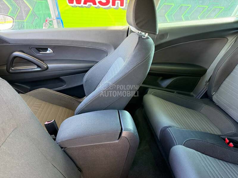 Volkswagen Scirocco 2.0 TDI CH