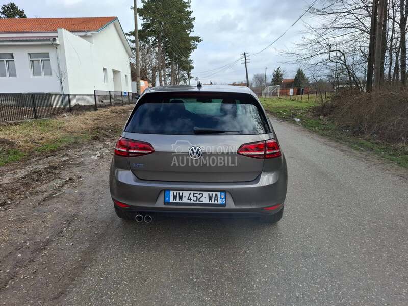 Volkswagen Golf 7 G T E