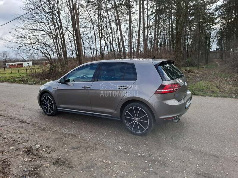 Volkswagen Golf 7 G T E