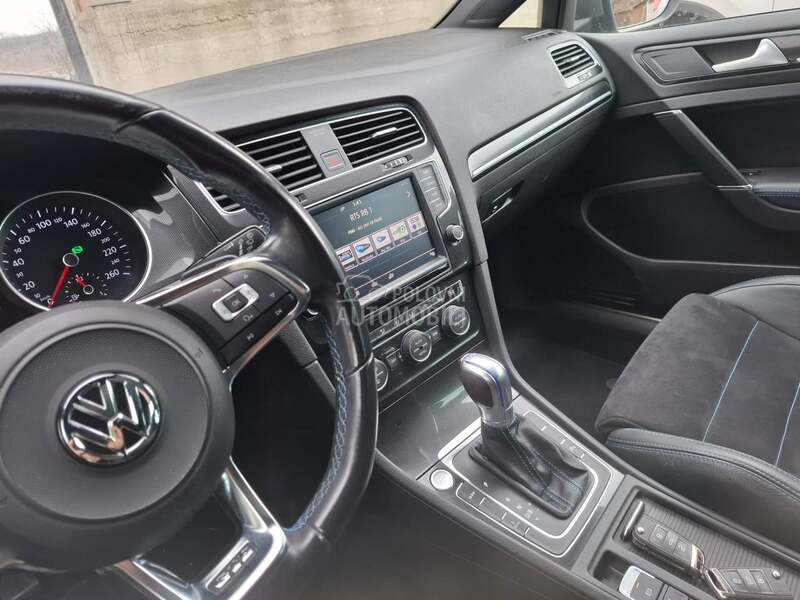 Volkswagen Golf 7 G T E