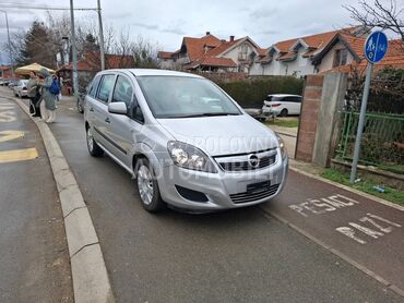 Opel Zafira 