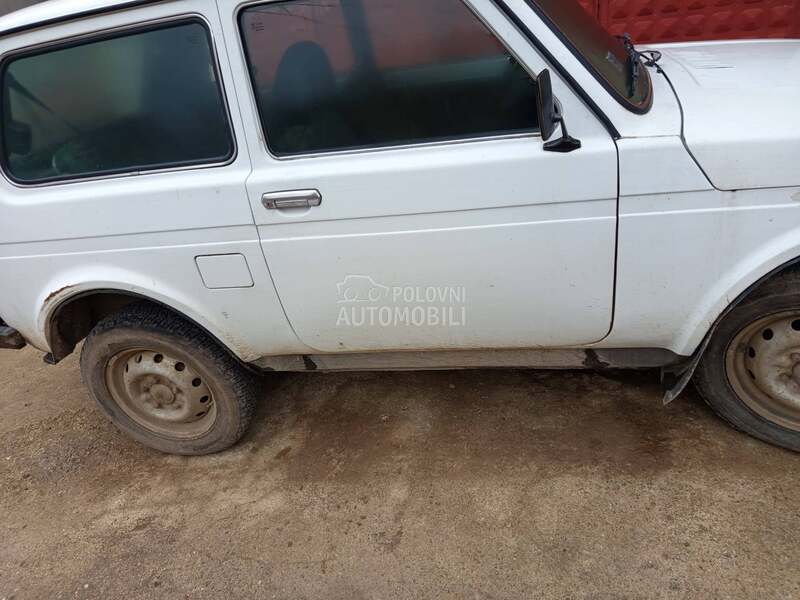 Lada Niva 