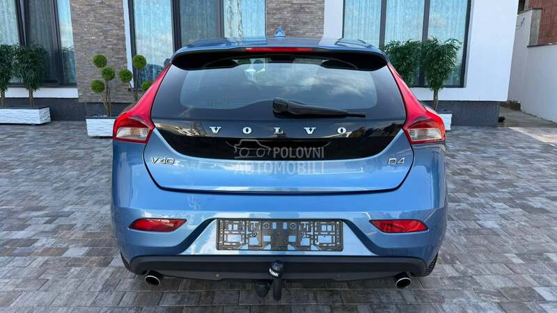 Volvo V40 /2.0 D4/N.AVI/NOV