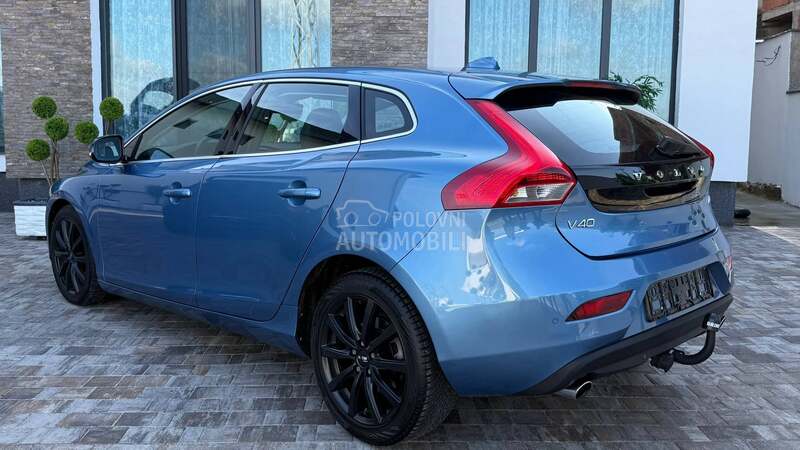 Volvo V40 /2.0 D4/N.AVI/NOV