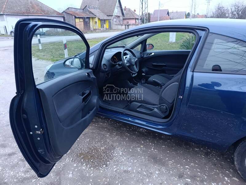 Opel Corsa D 