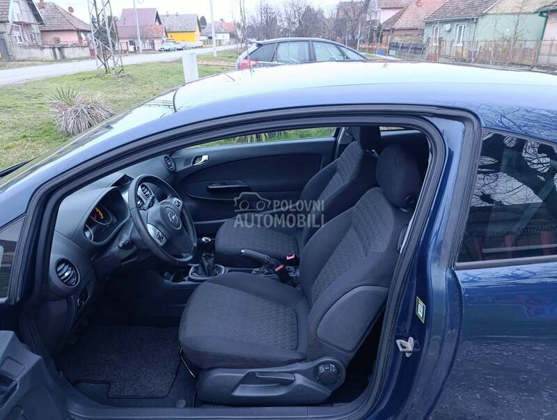Opel Corsa D 