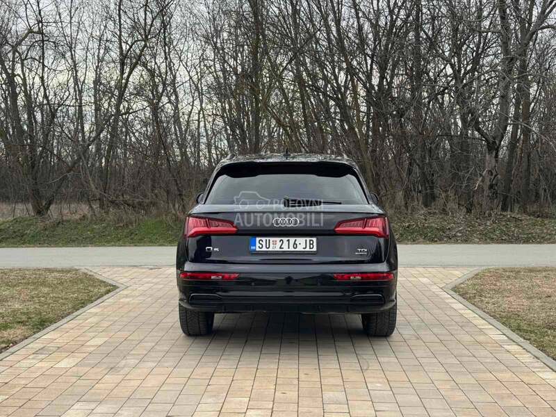 Audi Q5 2.0 S line