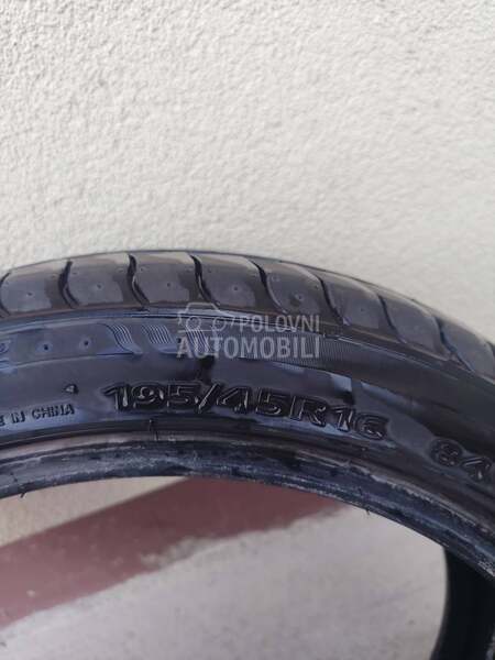 Delinte 195/45 R16 Letnja