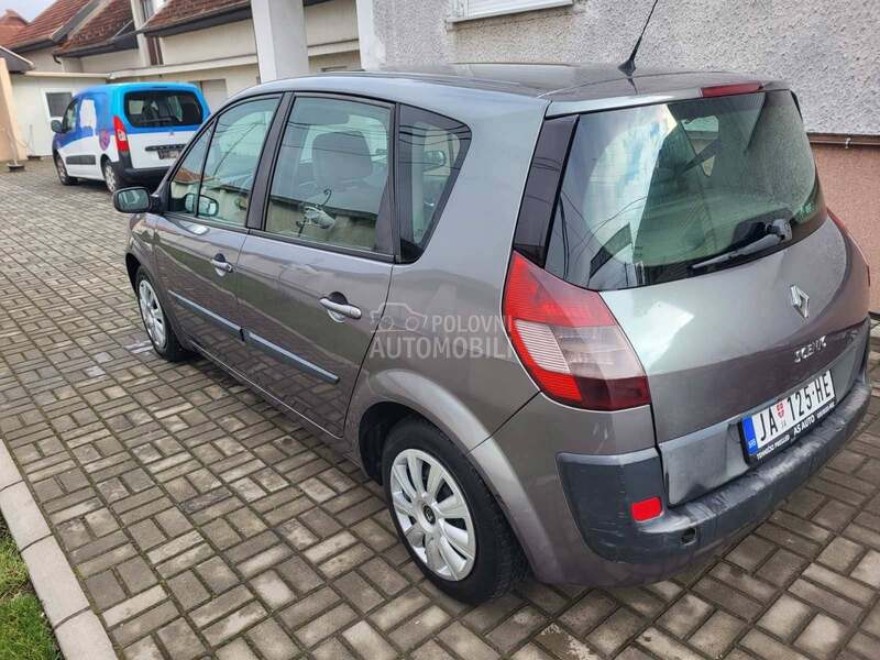 Renault Scenic 
