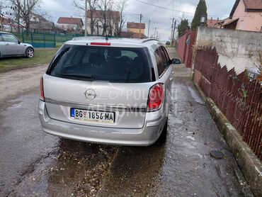 Opel Astra H 1.8