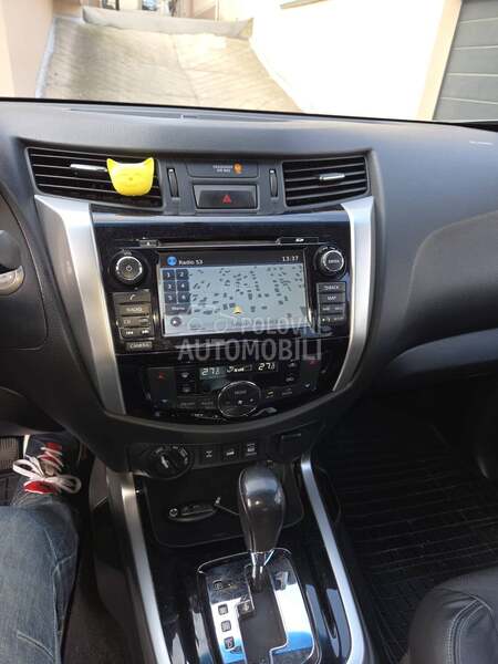 Nissan Navara 