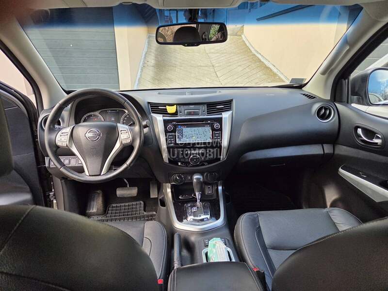 Nissan Navara 