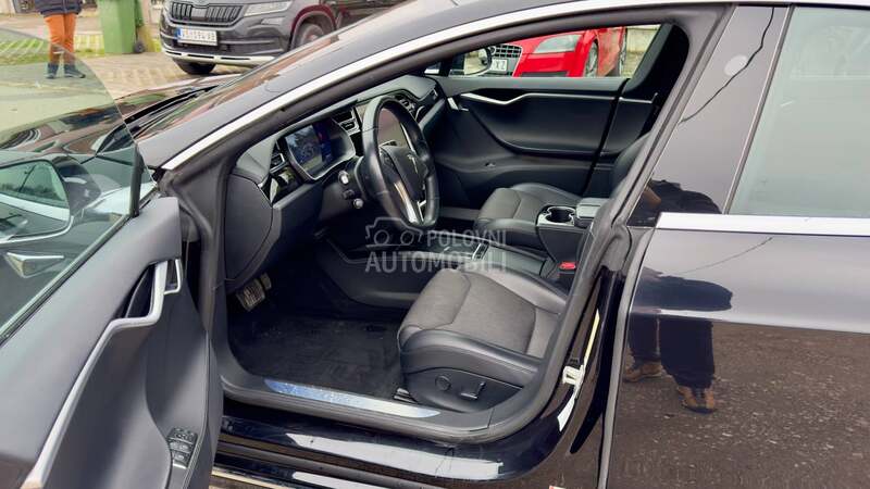 Tesla Model S S75DUALMOTOR