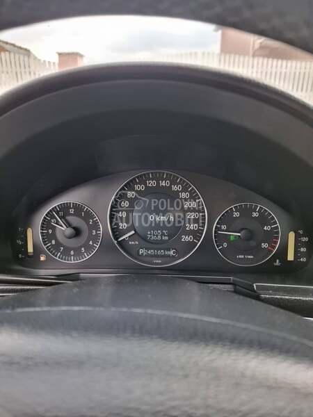 Mercedes Benz E 220 