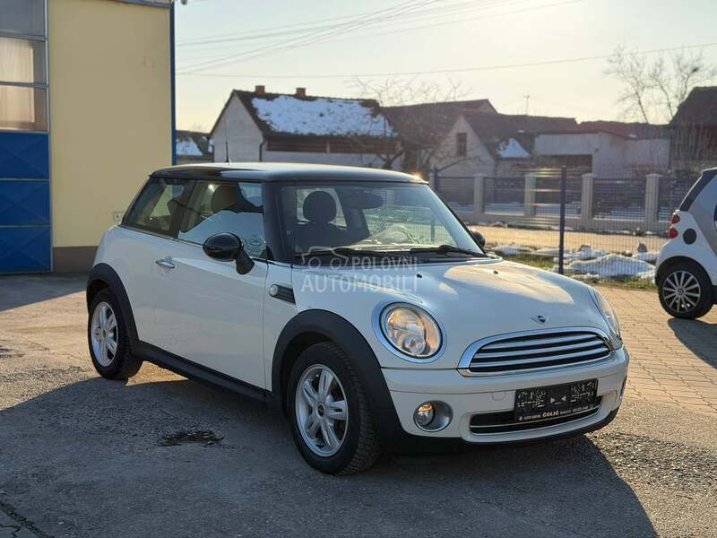 MINI Cooper 
