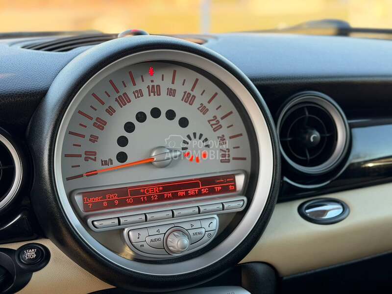 MINI Cooper 