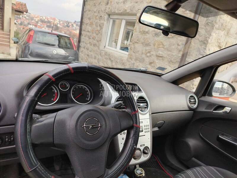 Opel Corsa D 